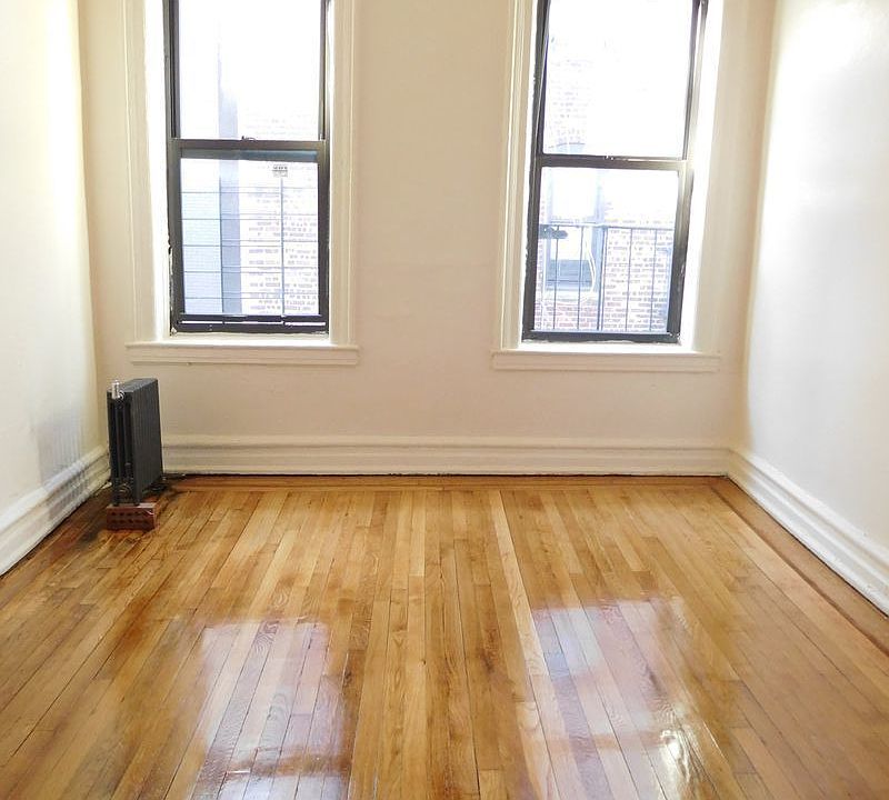 2nd image of 2415 Newkirk Ave APT 3C