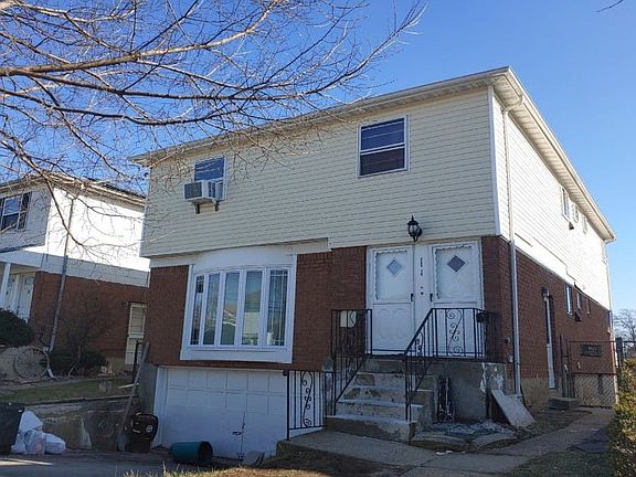 2nd image of 25918 Craft Ave