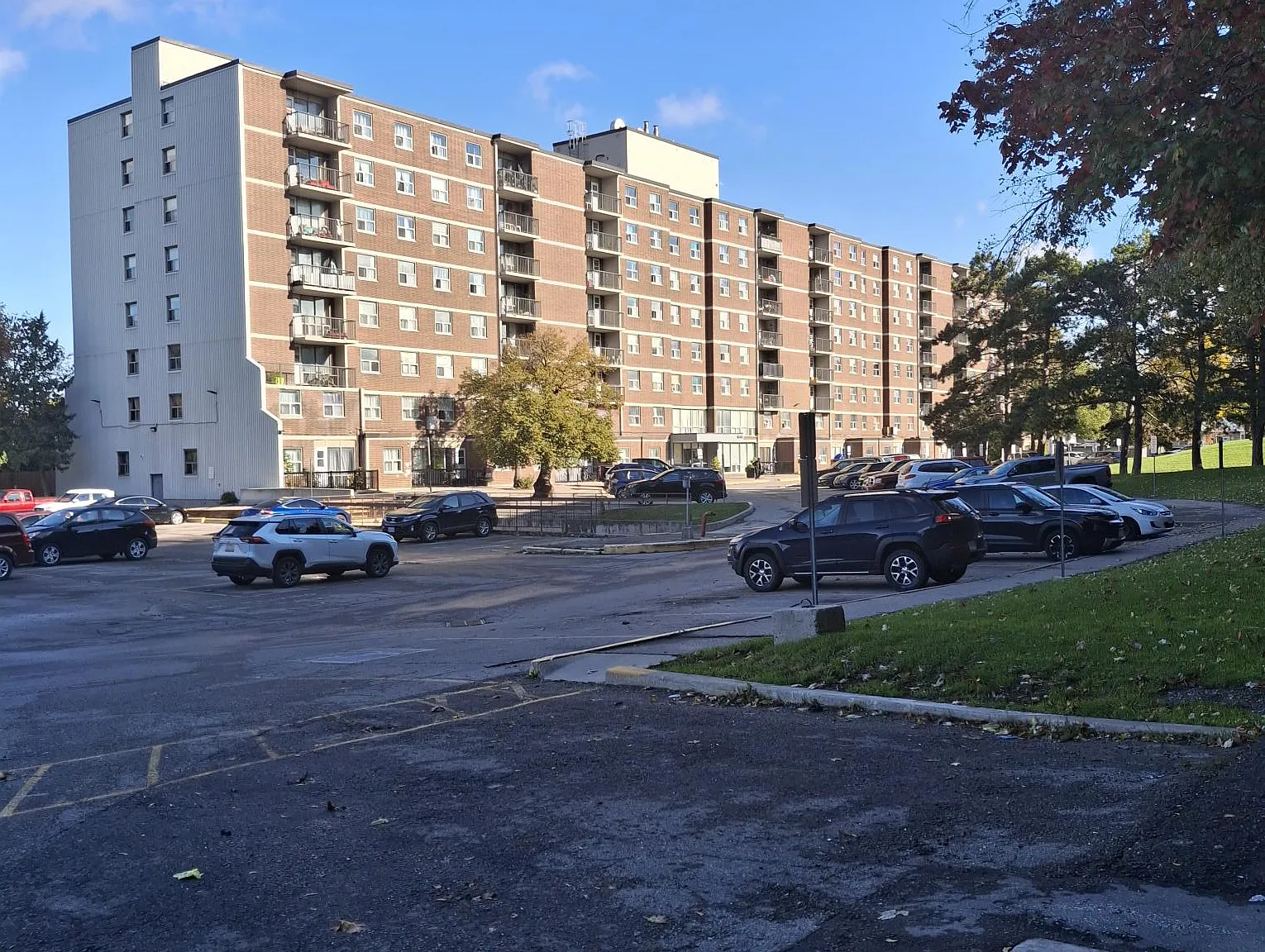 1040 Cedar St. and 280 Wentworth St. — Photo 2