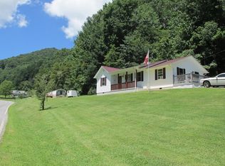 1368 Lickskillet Rd, Burnsville, NC 28714