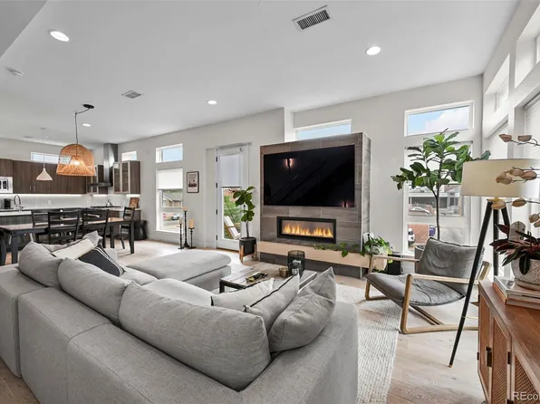 4031 W Conejos Place, Denver, CO 80204