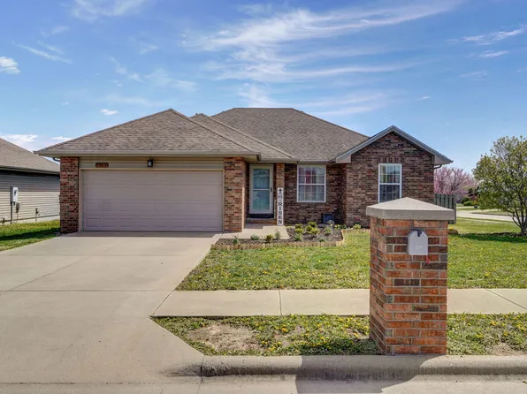 4008 N Mead Drive, Ozark, MO 65721