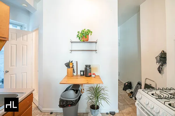 Rented by Highline Residential | media 8