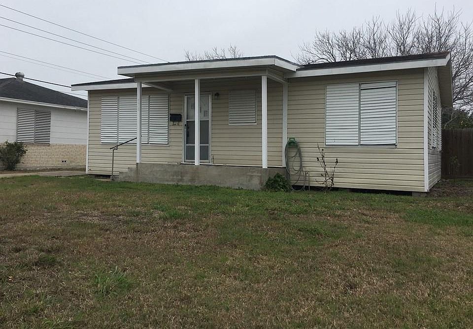 1st image of 4906 Carroll Ln