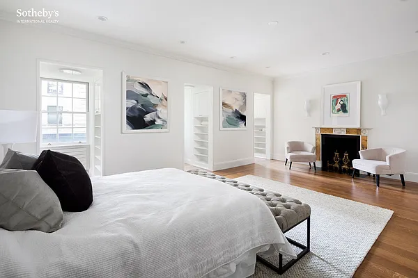 Sold by Sotheby's International Realty | media 38