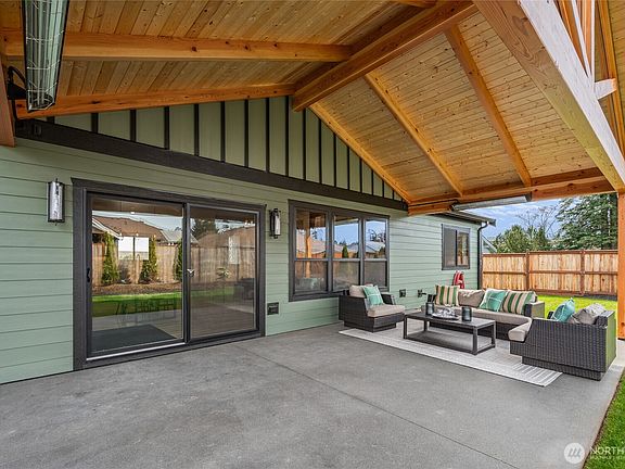 5th image of 8227 Comox Road