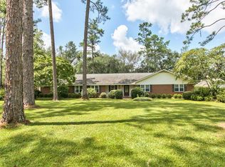 2203 Twin Lakes Dr, Bainbridge, GA 39819