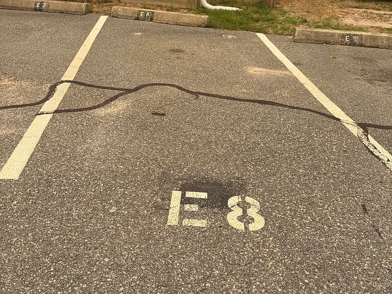 9 Edwards Ave #E8 — Photo 5