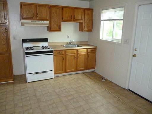 3rd image of 1411 S 14th St