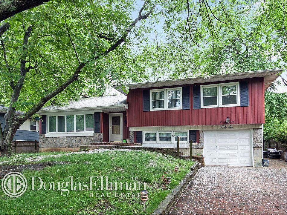 1st image of 46 Simpson Dr