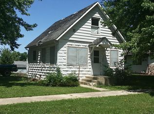 601 4th Ave N, Lakefield, MN 56150