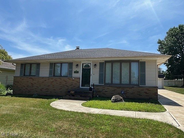 1st image of 3025 Augustine Dr
