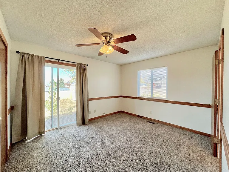 2110 Ambleside Dr — Photo 13
