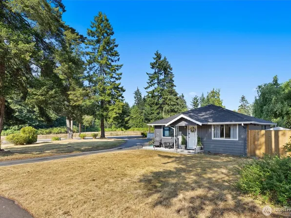 407 91 Avenue SE, Lake Stevens, WA 98258