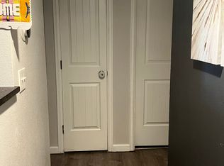972 S Peoria St, Aurora, CO 80012