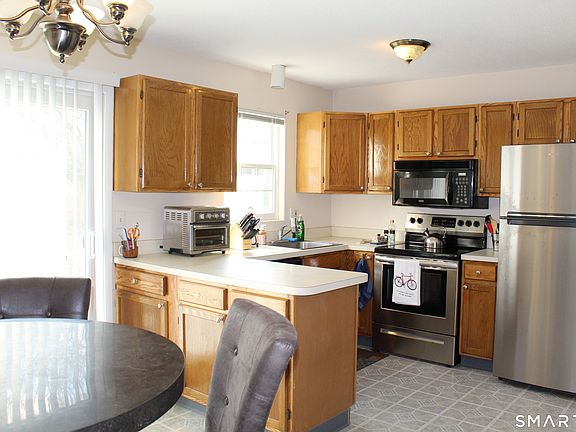5th image of 229 Branford Rd Unit 554