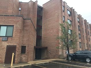 5348 N Cumberland Ave APT 214-2, Chicago, IL 60656