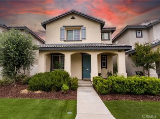 404 Garden Way, Colton, CA 92324