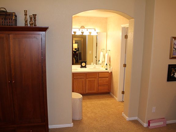 3rd image of 3631 Hayden Dr