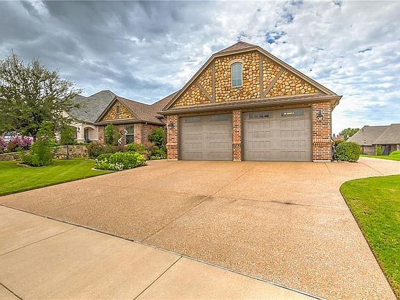 4th image of 1704 Troon Ct