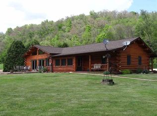 55105 Rhein Hollow Rd, Wauzeka, WI 53826