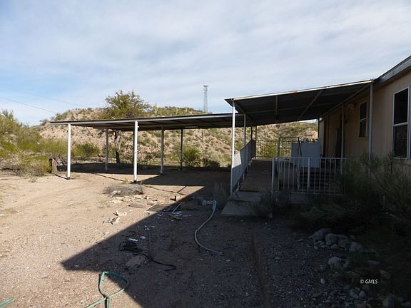 4th image of 7542 N Highway 77