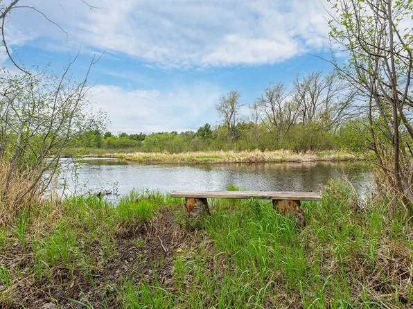 611 Dyer Farm Rd, Eagle River, WI 54521