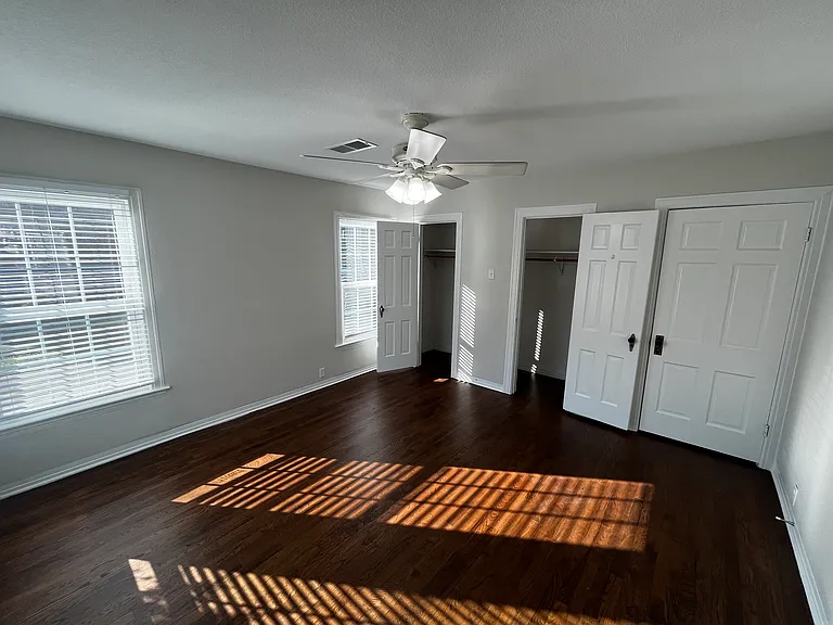411 Marietta St — Photo 12