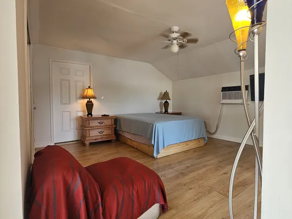 2358 NW 32nd St, Miami, FL 33142