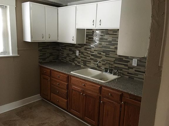 5th image of 3034 N 21st St