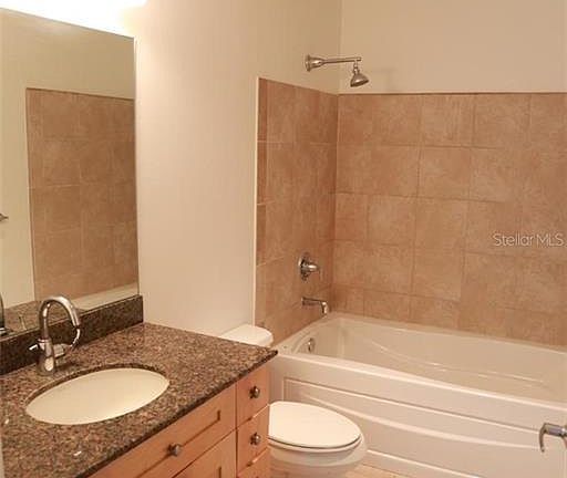 4th image of 150 E Robinson St Unit 225
