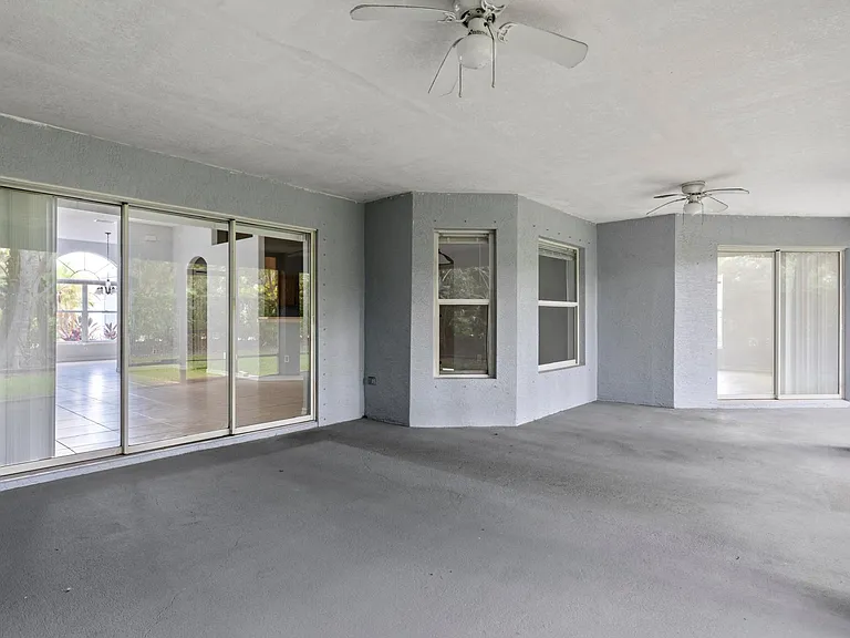 483 S Key Lime Sq SW — Photo 25
