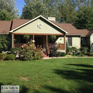 2382 Birch Dr, Saint Clair, MI, 48079