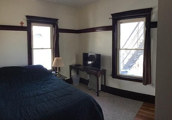 Front bedroom