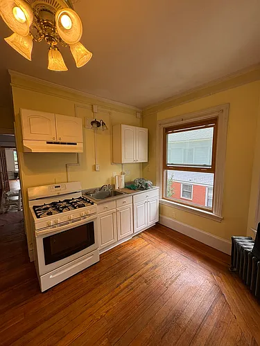 191 Congress Ave #2L Photo 1