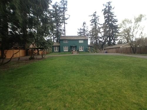 4th image of 15523 SE River Forest Dr