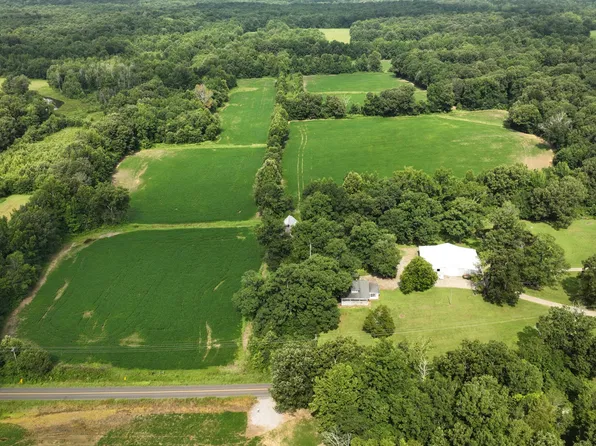 9601 Old Mayfield Rd, Boaz, KY 42027