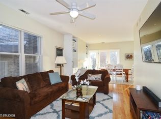 932 W George St APT 3, Chicago, IL 60657