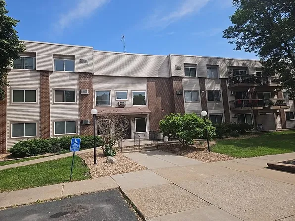 2800 Hillsboro Ave N APT 307, New Hope, MN 55427