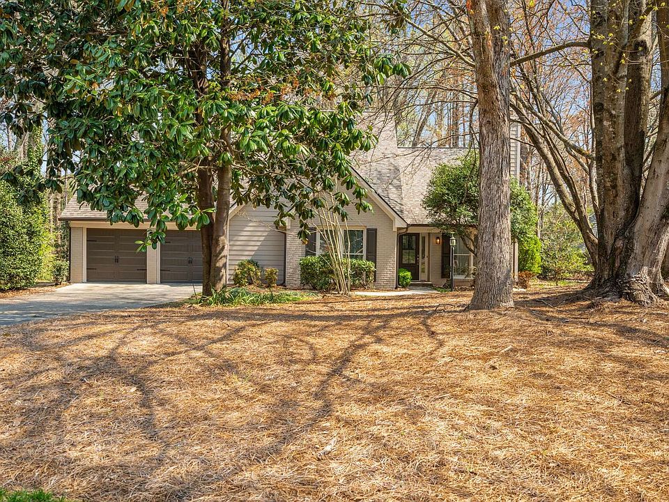 1st image of 1813 N Creek Cir