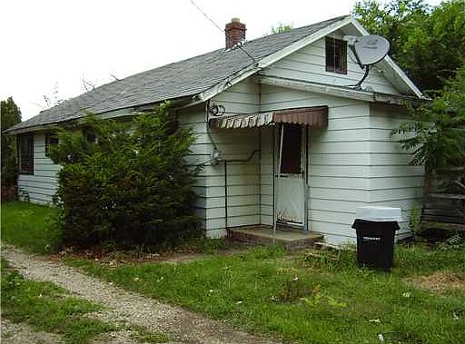 1st image of 59300 Crumstown Hwy