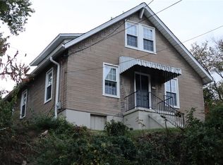 222 Branch St, Carnegie, PA 15106