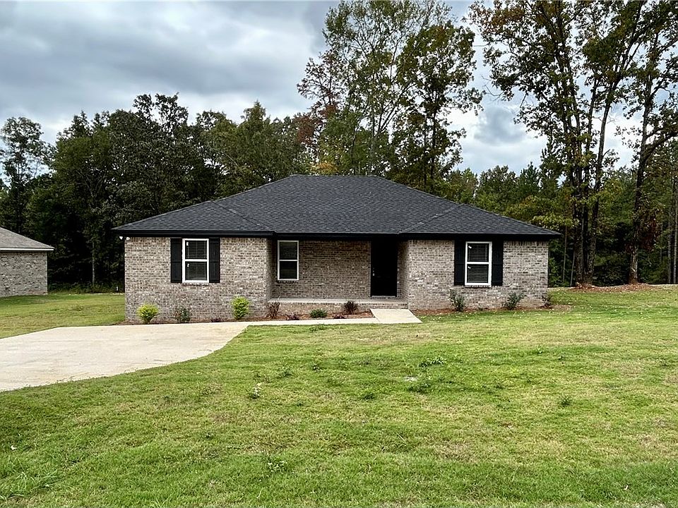 215 Indian Ln, Tallassee, AL 36078 MLS 167575 Zillow