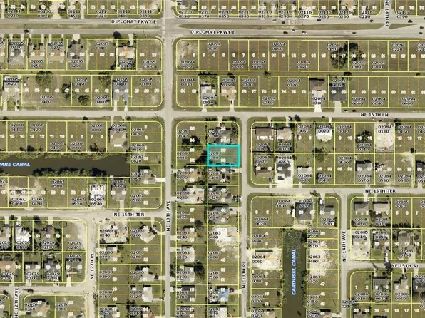 1526 NE 13th Pl, Cape Coral, FL 33909