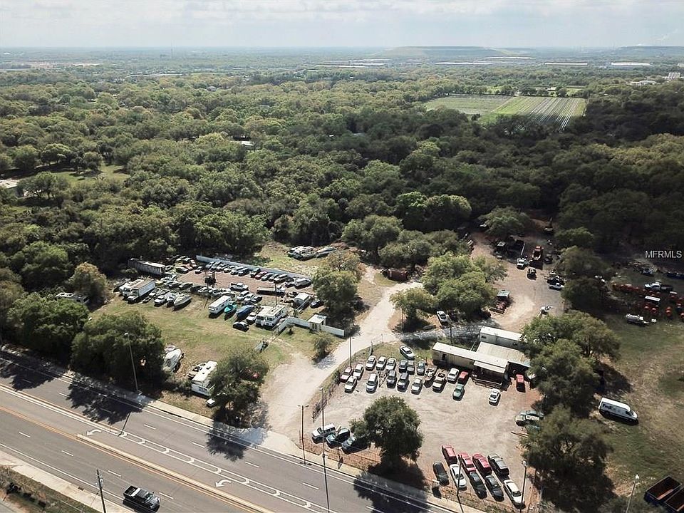 1st image of 5515 Causeway Blvd