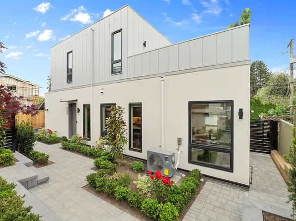 948 W 57th Ave, Vancouver, BC V6P 6E8