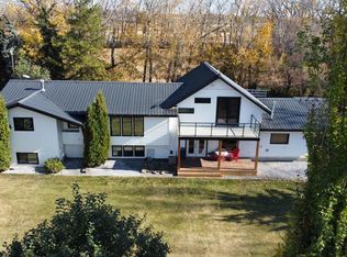 37301 W Range Road 264, Red Deer County, AB T4E1J6