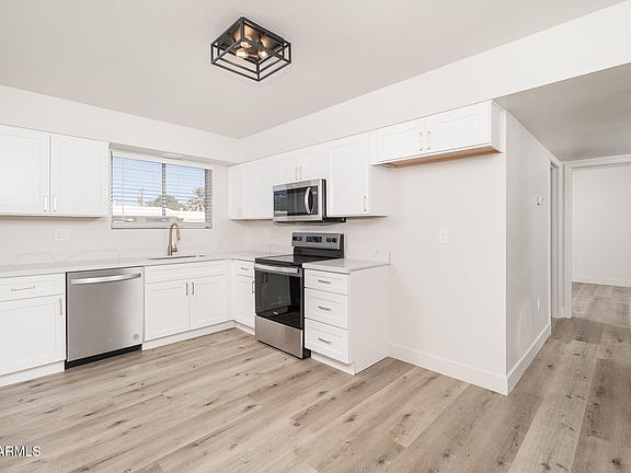 4th image of 10263 W SNEAD Circle S
