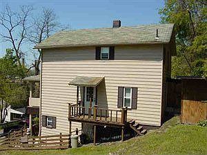 2nd image of 3144 Hill Ave