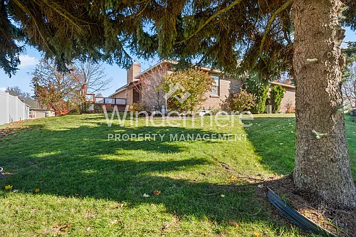 10435 N Iroquois Dr Photo 1